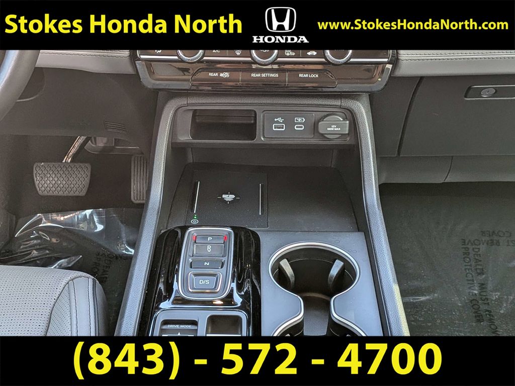 Used 2025 Honda Pilot SUV