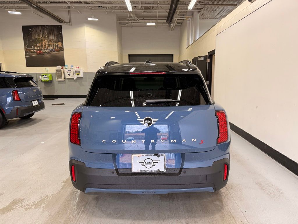 Thumbnail: 2025 MINI Cooper Countryman - 4