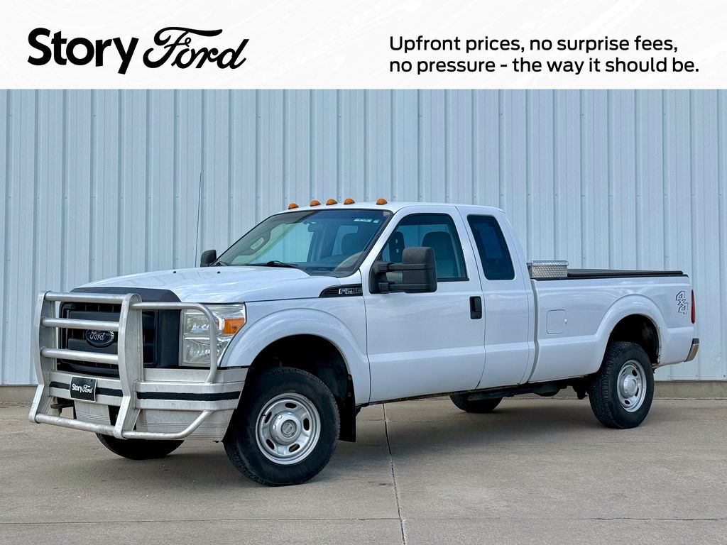 Oxford White 2012 Ford F-250 Super Duty Pickup Truck Four-Wheel Drive 6-Speed Automatic
