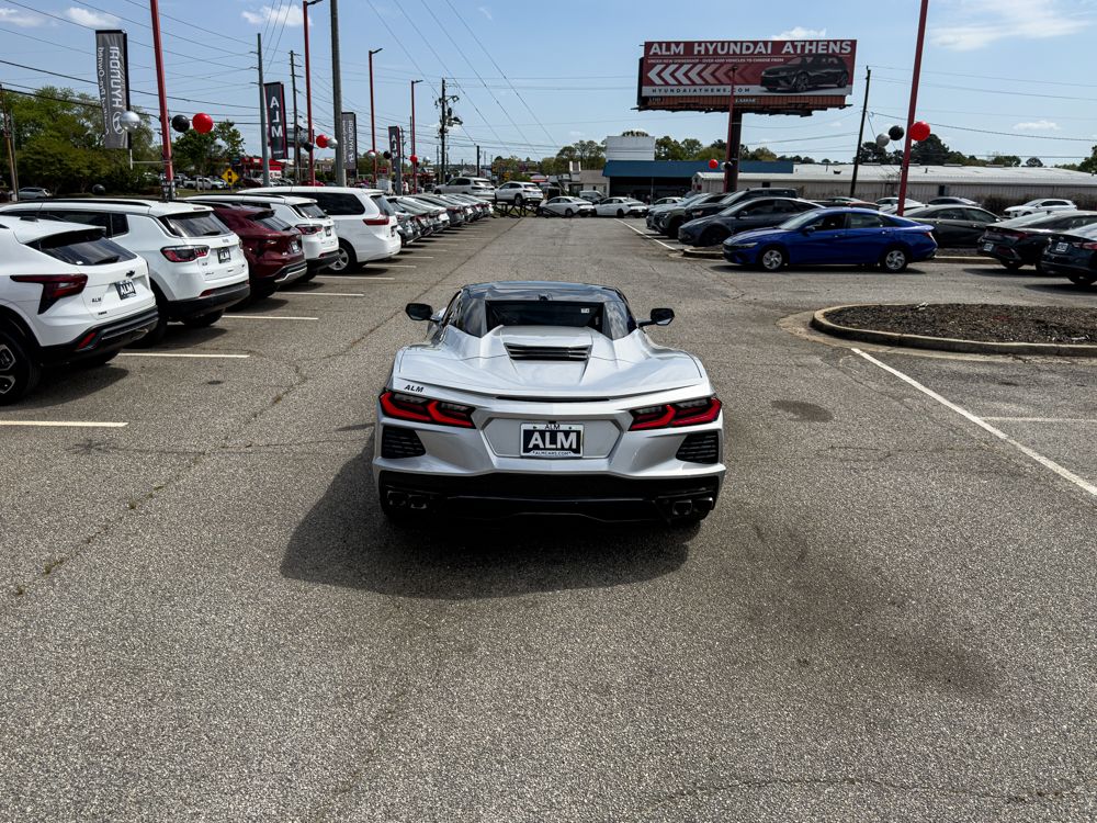 Used 2020 Silver Chevrolet Stingray image 9