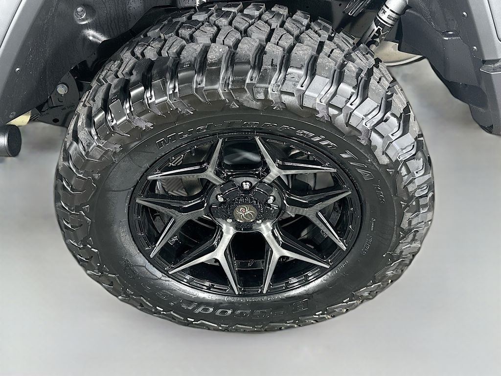 New 2025 Green Jeep Willys image 16