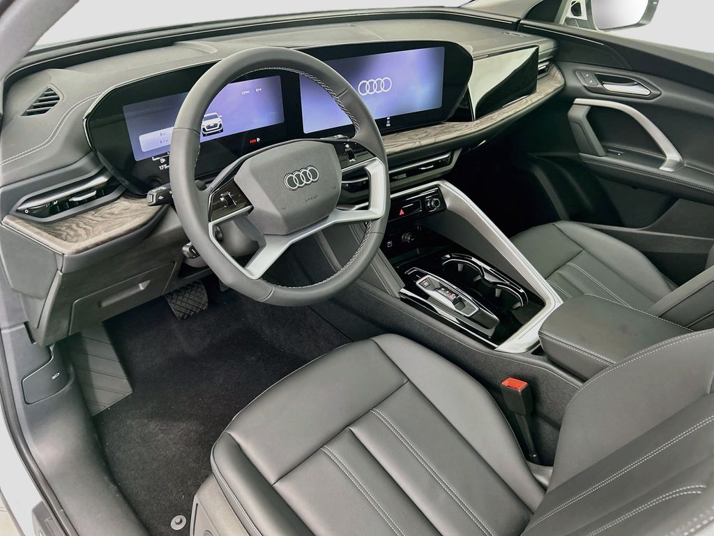 Thumbnail: 2026 Audi Q5 - 9