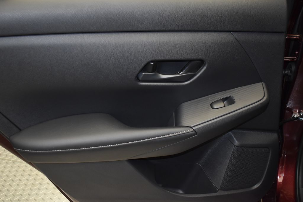 Thumbnail: 2025 Nissan Sentra - 31