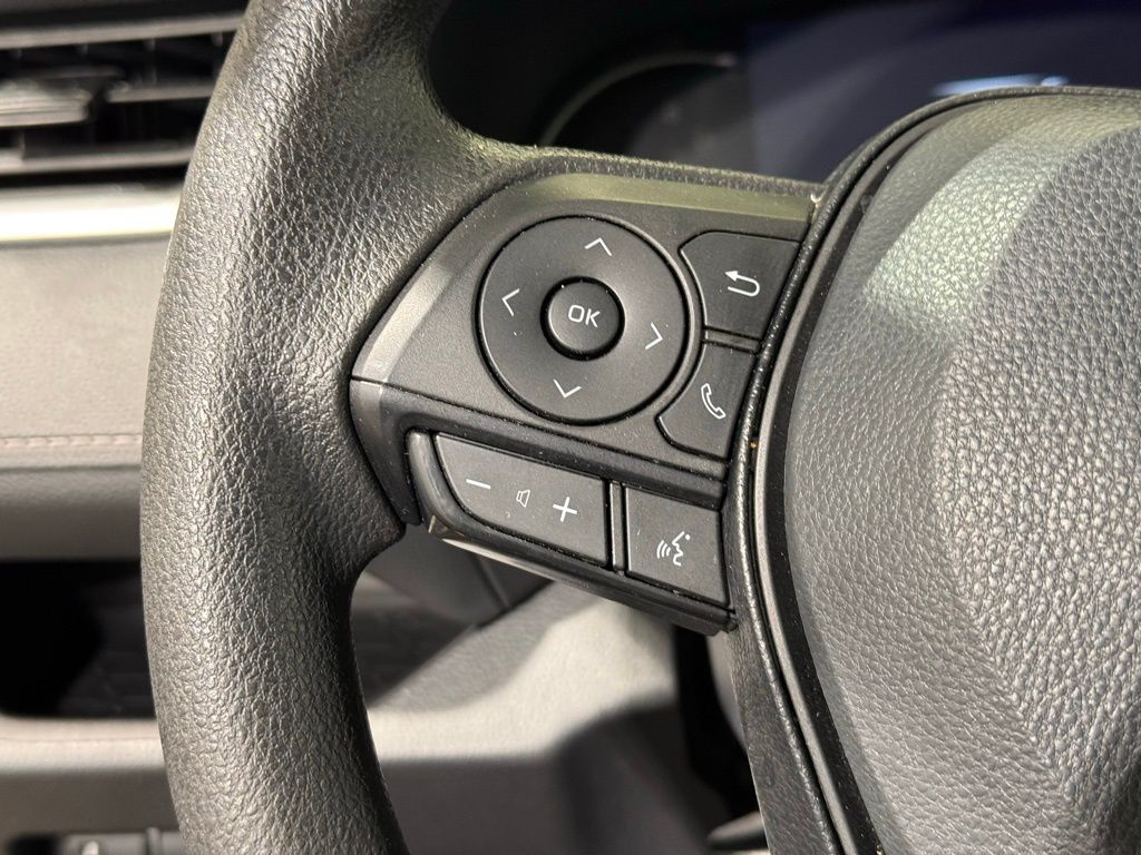 Thumbnail: 2024 Toyota RAV4 - 23