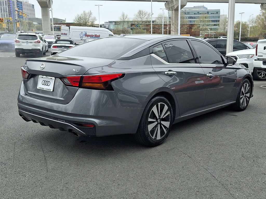 Thumbnail: 2019 Nissan Altima - 4