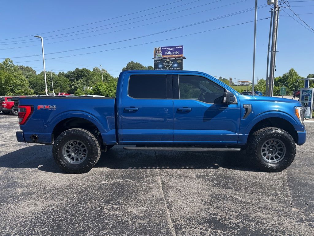 View vehicle photo 3