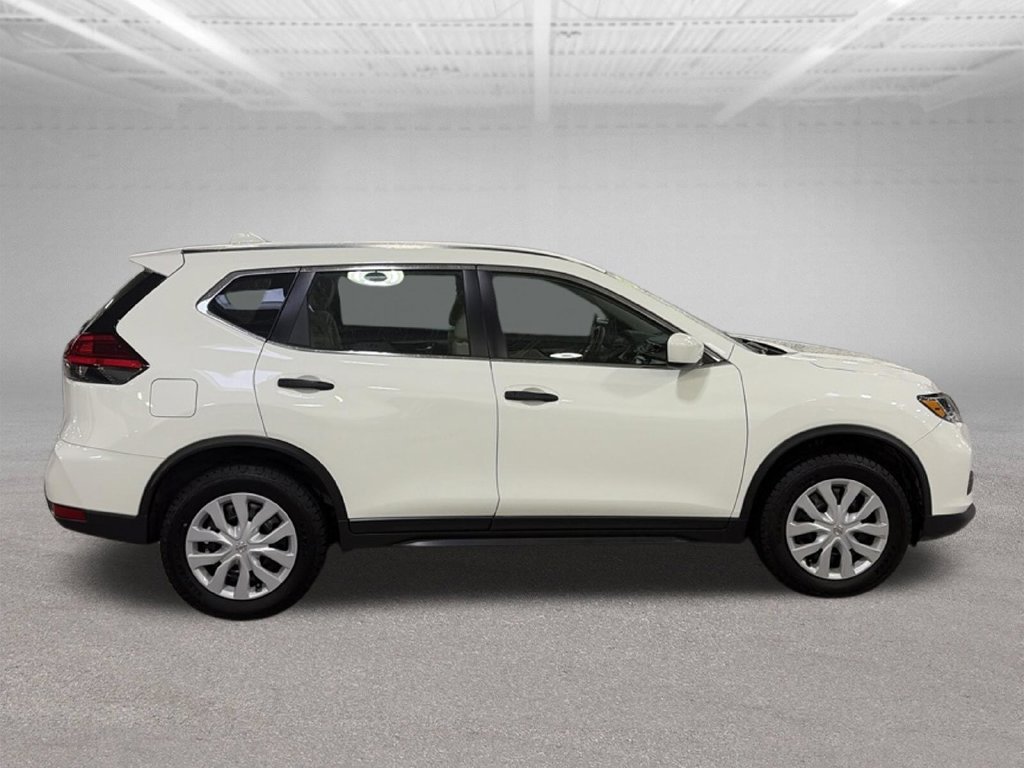 2017 Nissan Rogue S White at Sutliff Volkswagen