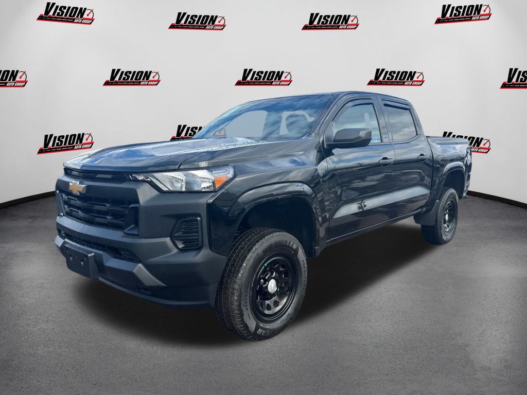 2023 Chevrolet Colorado Work Truck Crew Cab 4WD