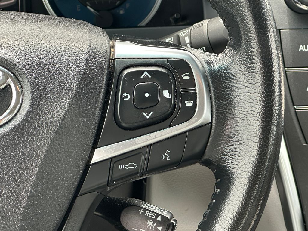 2016 Toyota Camry XLE