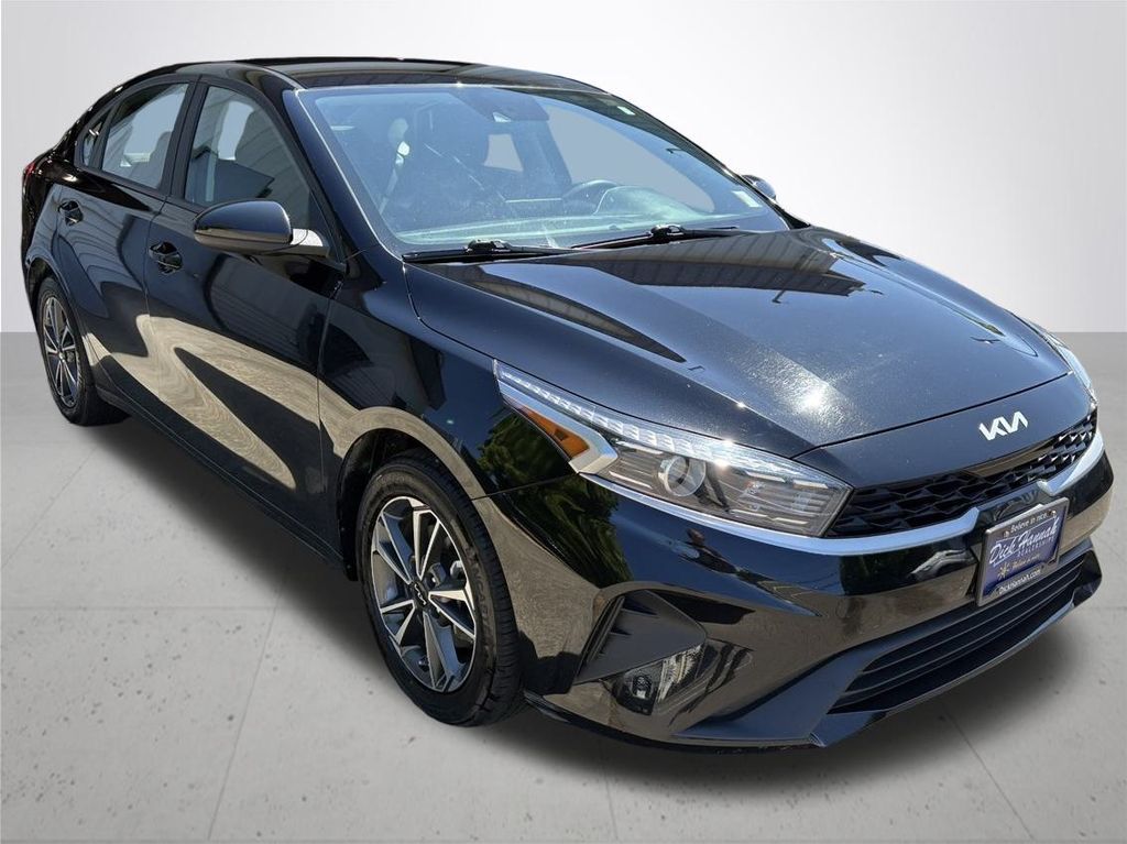 2023 Kia Forte LXS