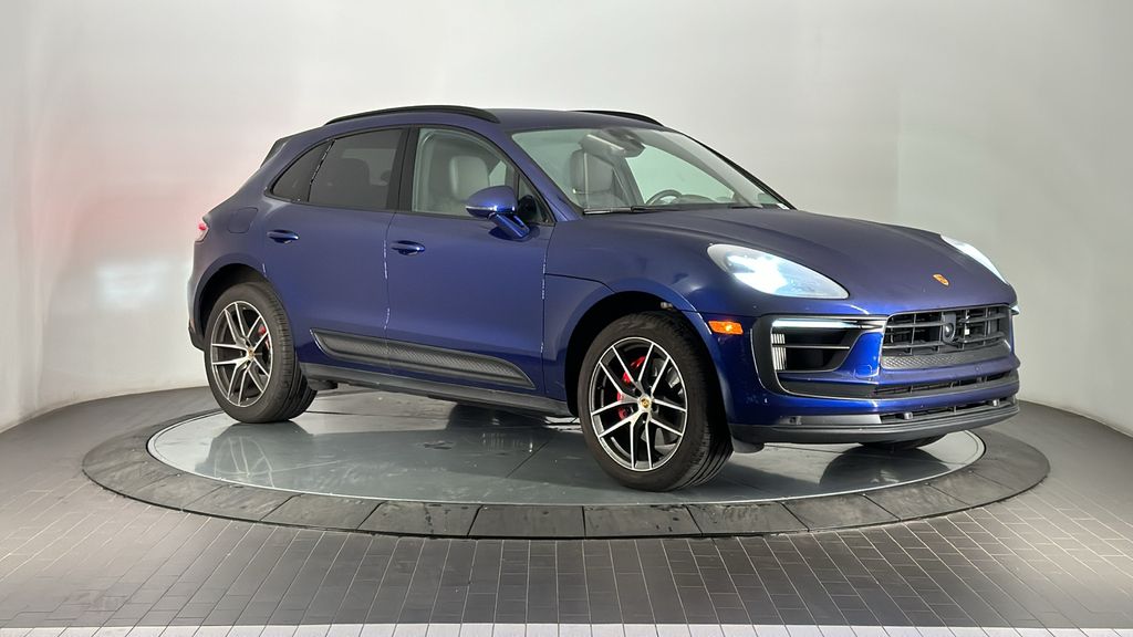 2023 Porsche Macan S 7