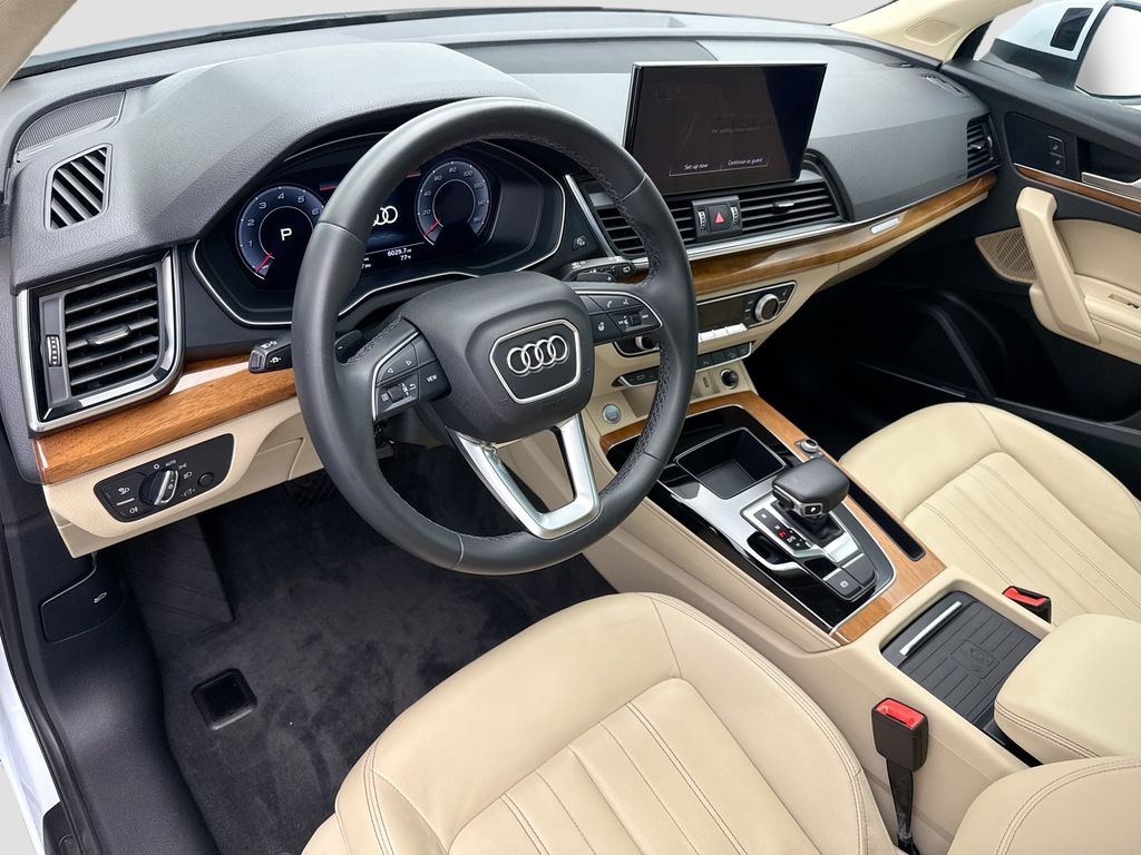 Thumbnail: 2021 Audi Q5 - 9