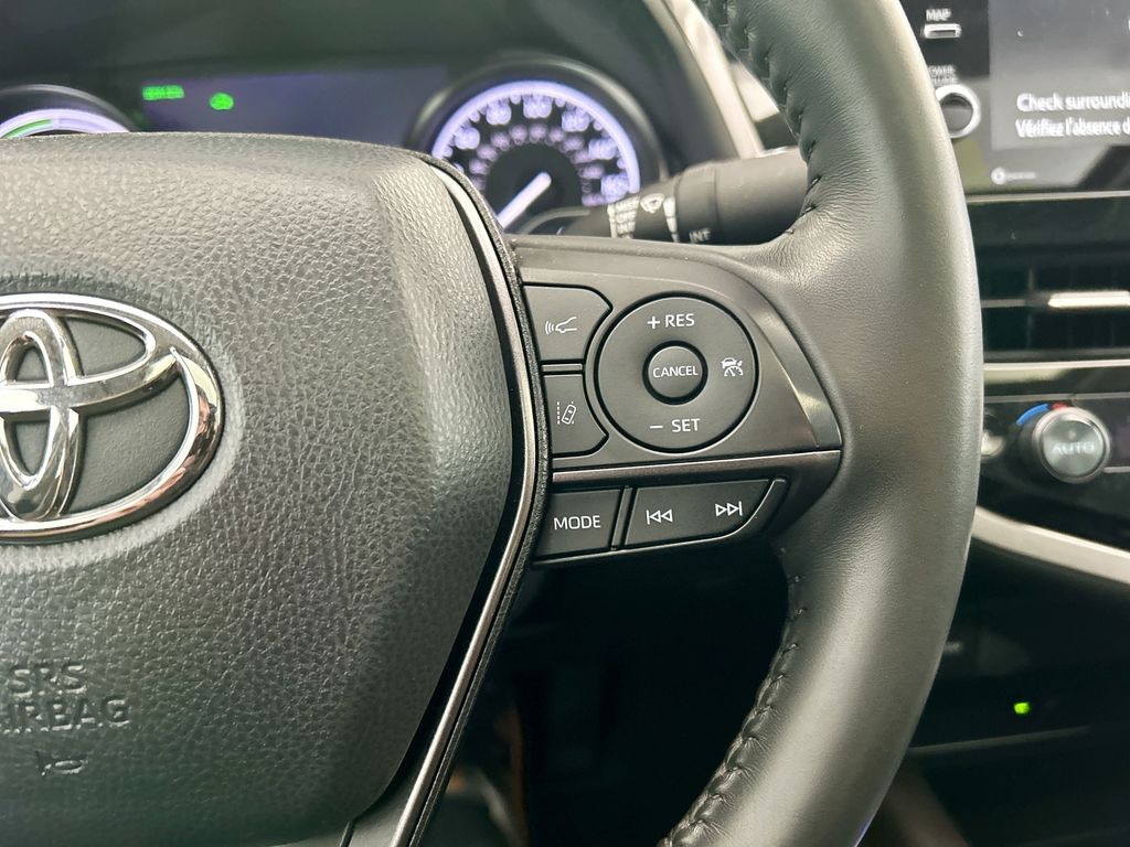 Thumbnail: 2024 Toyota Camry - 12