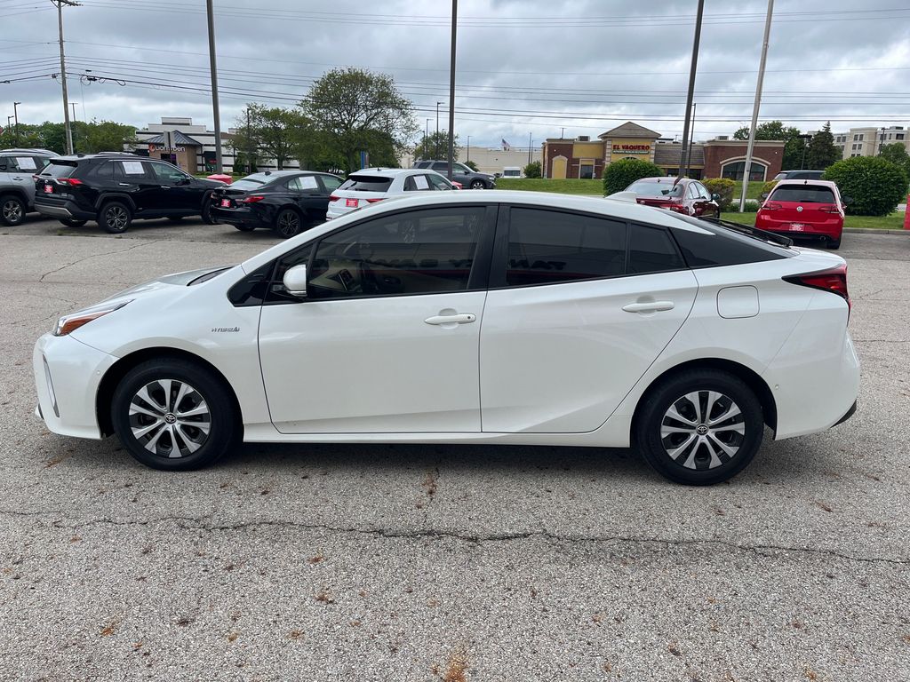 2020 Toyota Prius XLE AWD-e photo