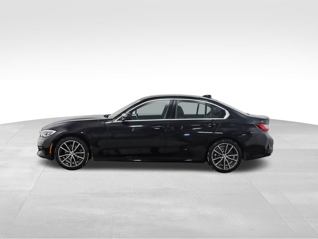 Thumbnail: 2021 BMW 3 Series - 2