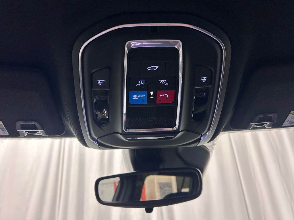 used 2022 Jeep Grand Cherokee L car, priced at $32,899