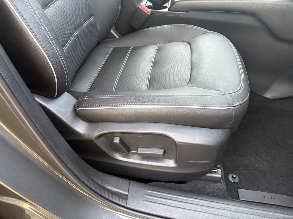 2024 Mazda CX-5 2.5 S Preferred Package