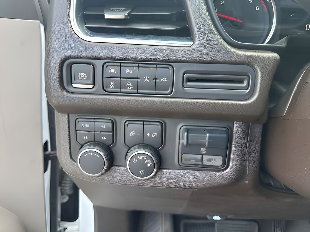 Used Car 2021 Chevrolet Tahoe  Z71 For Sale Under $50,000 In Austin, Texas