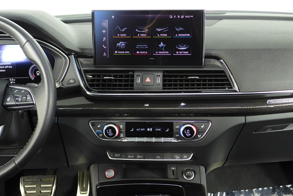 Thumbnail: 2023 Audi SQ5 - 26