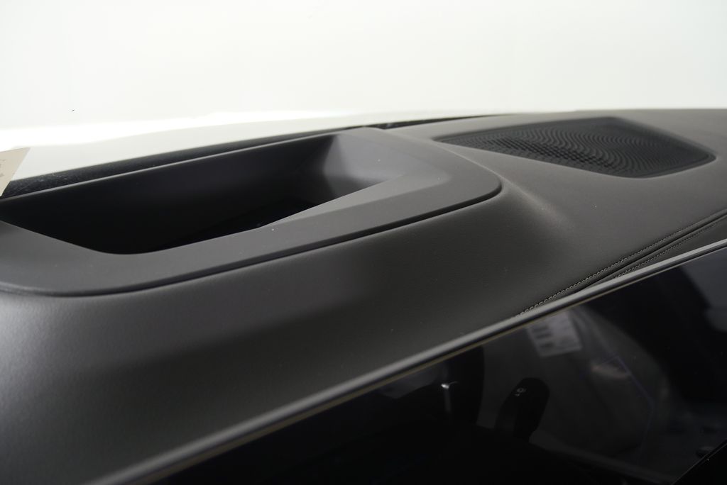 Thumbnail: 2026 BMW X6 - 19