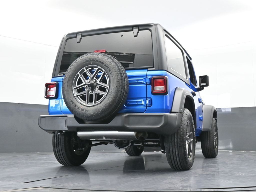 New 2026 Hydro Blue Pearl Coat Jeep Sport S image 47