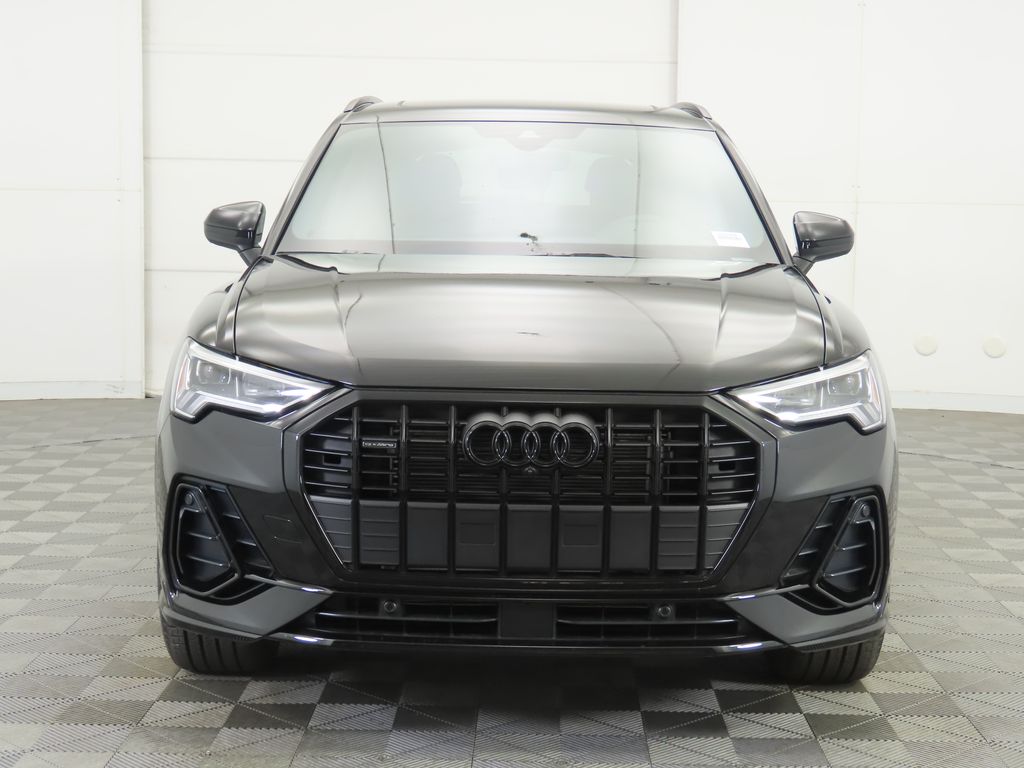 Thumbnail: 2025 Audi Q3 - 2