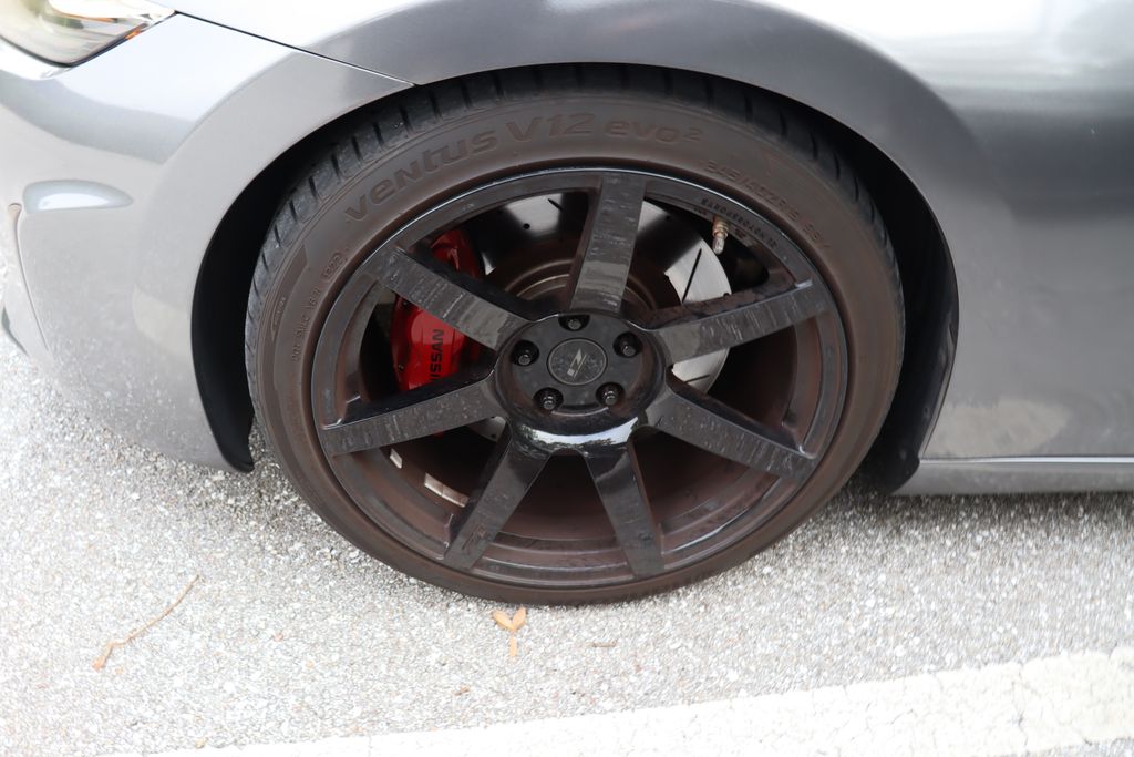 Thumbnail: 2013 Nissan Z - 4