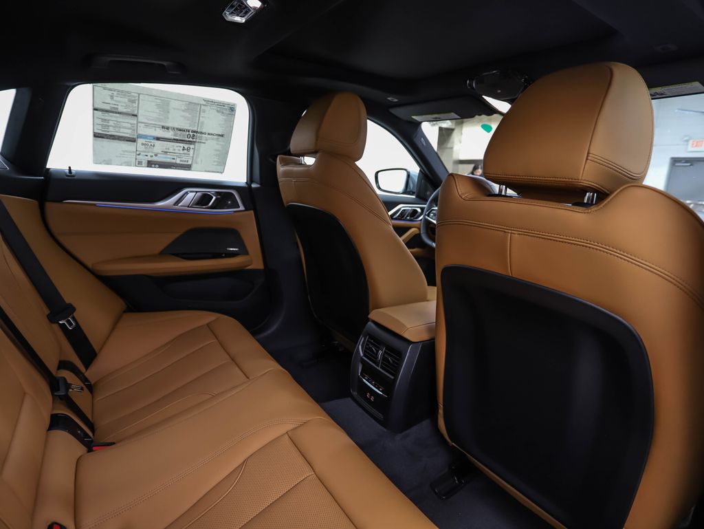 Thumbnail: 2026 BMW i4 - 26