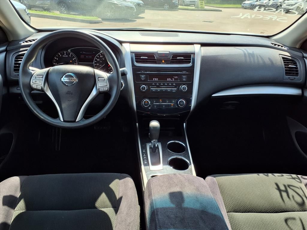 2013 Nissan Altima 2.5 S - 8