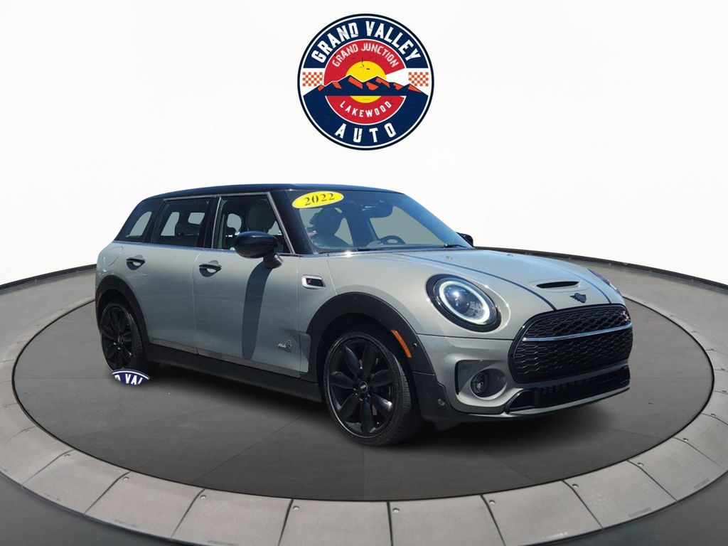 Gray Metallic 2022 MINI Cooper Clubman Wagon All-Wheel Drive 8-Speed Automatic