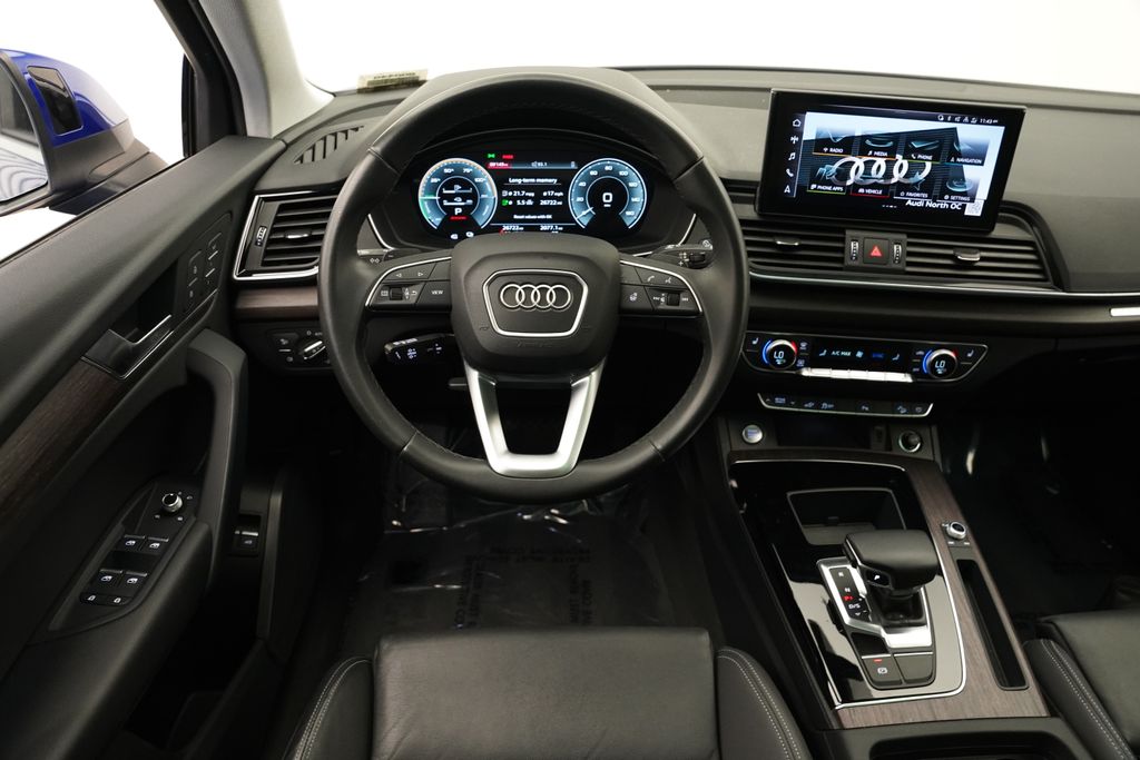 Thumbnail: 2023 Audi Q5 - 9