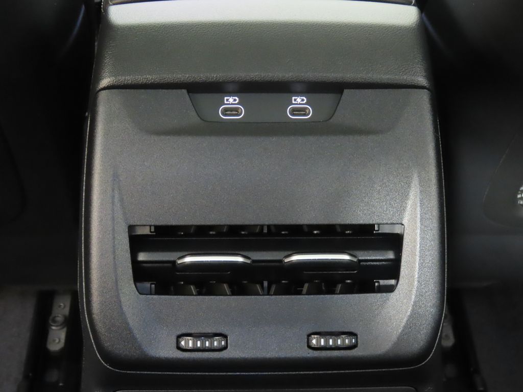 Thumbnail: 2025 Audi S5 - 22