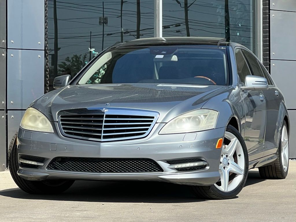 2010 Mercedes-Benz S-Class S 550