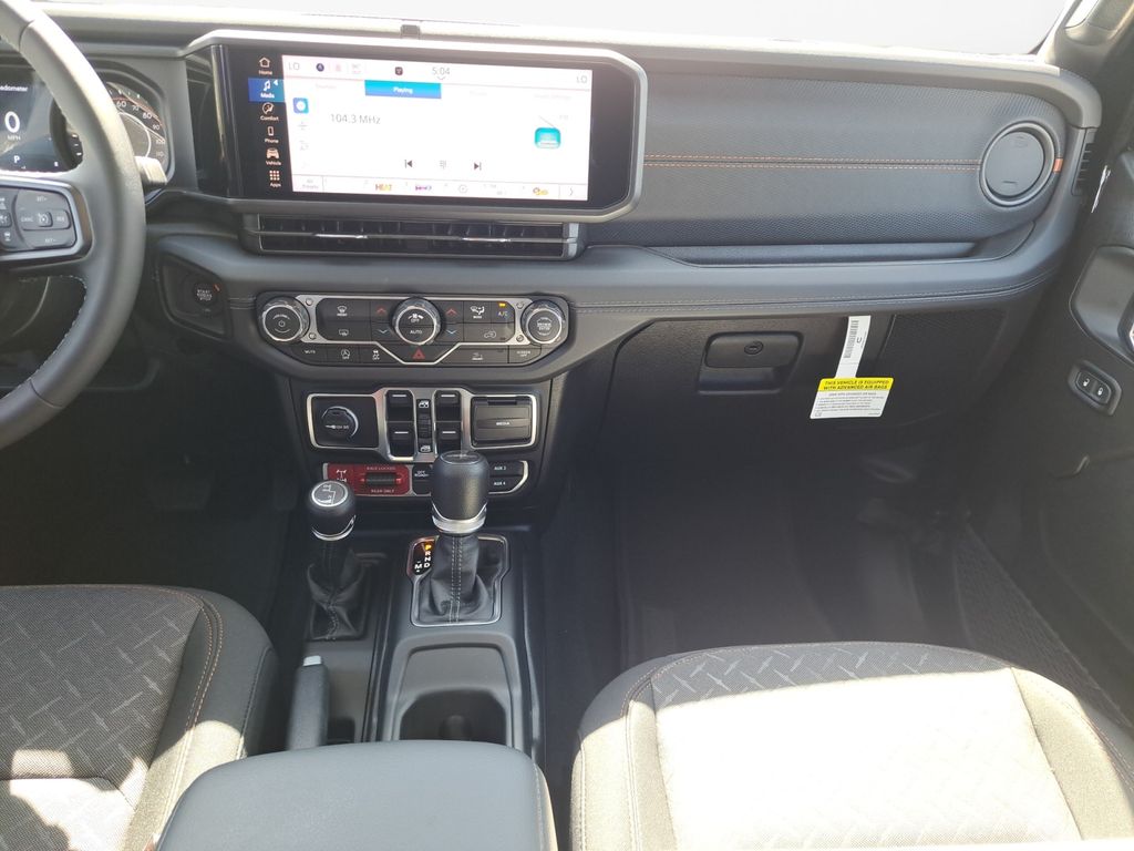 New Car 2025 Jeep Gladiator  Mojave For Sale In Austin, Texas
