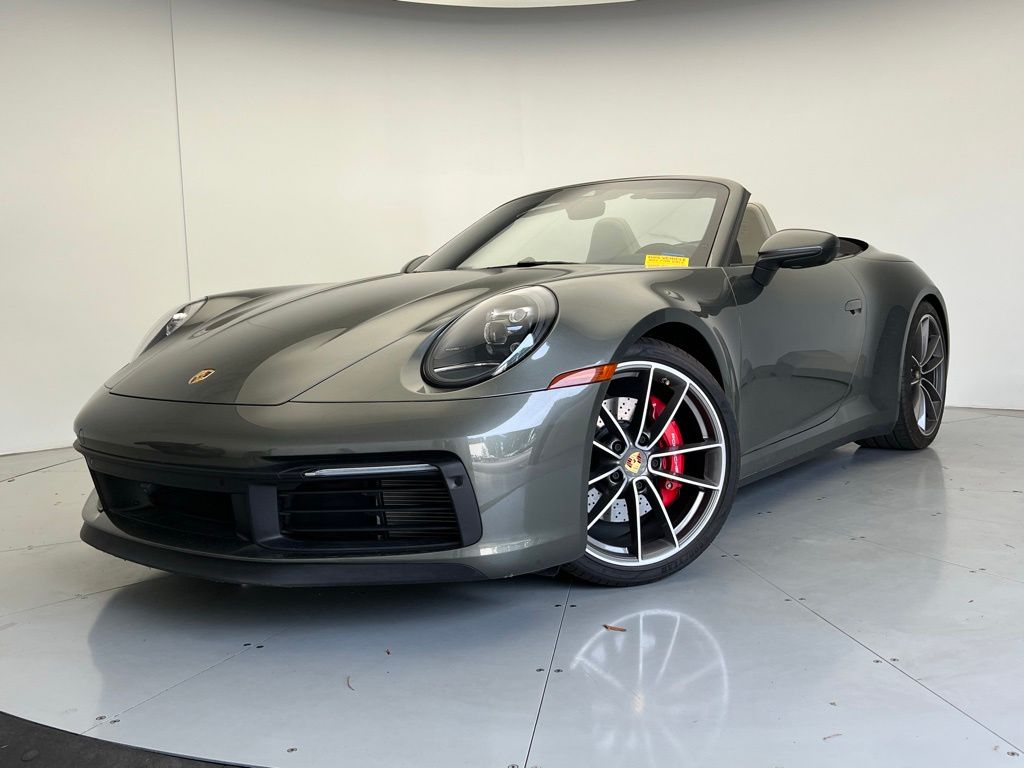 2020 Porsche 911 Carrera S Cabriolet's photo