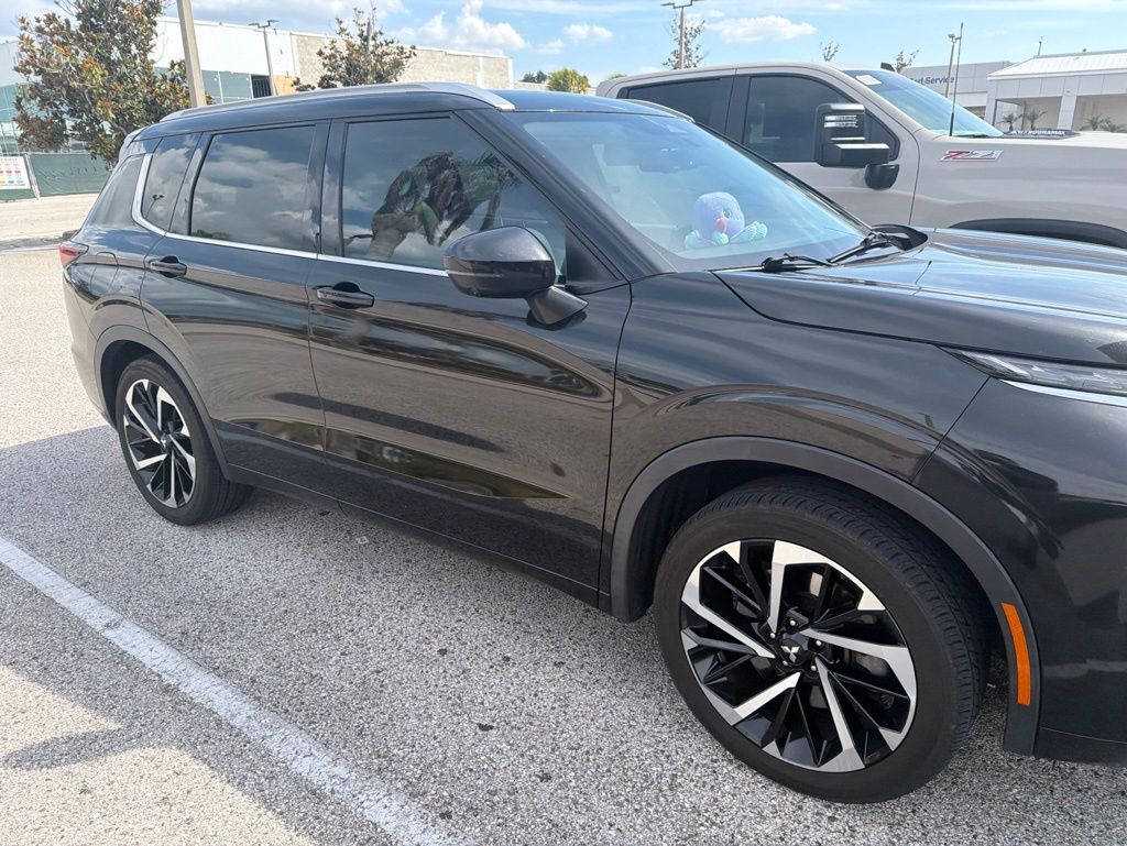 used 2022 Mitsubishi Outlander car, priced at $21,991