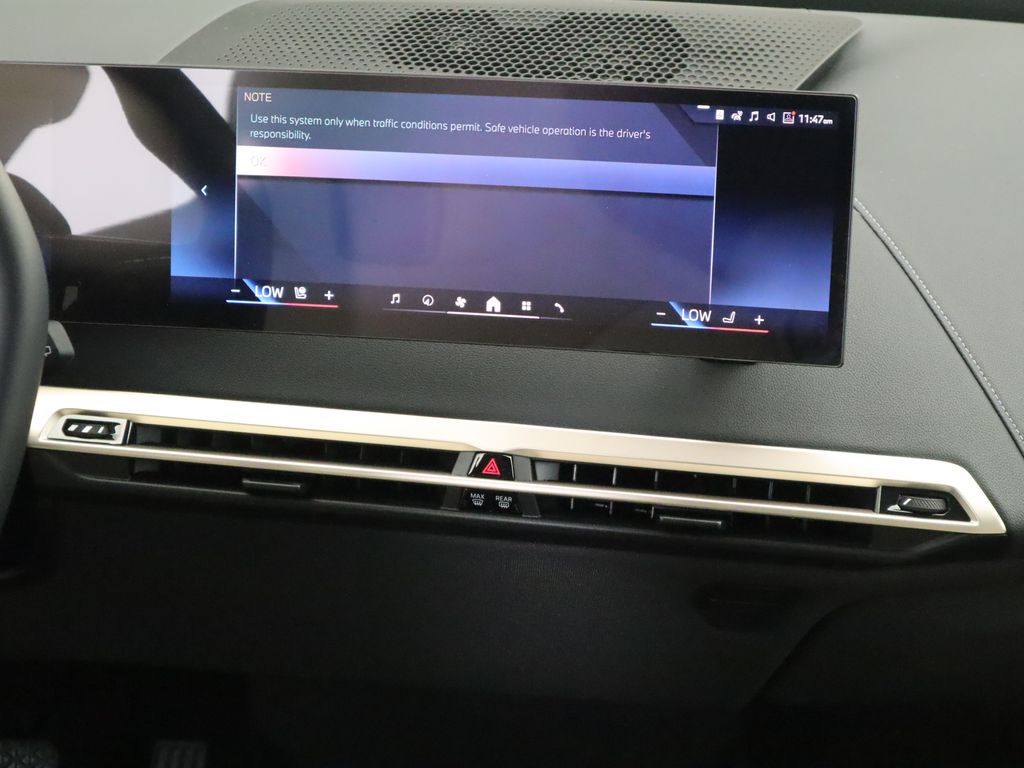 2025 BMW iX xDrive50 14