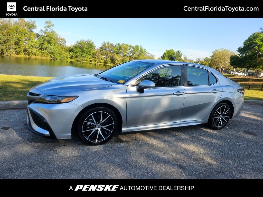 2023 Toyota Camry SE -
                Orlando, FL