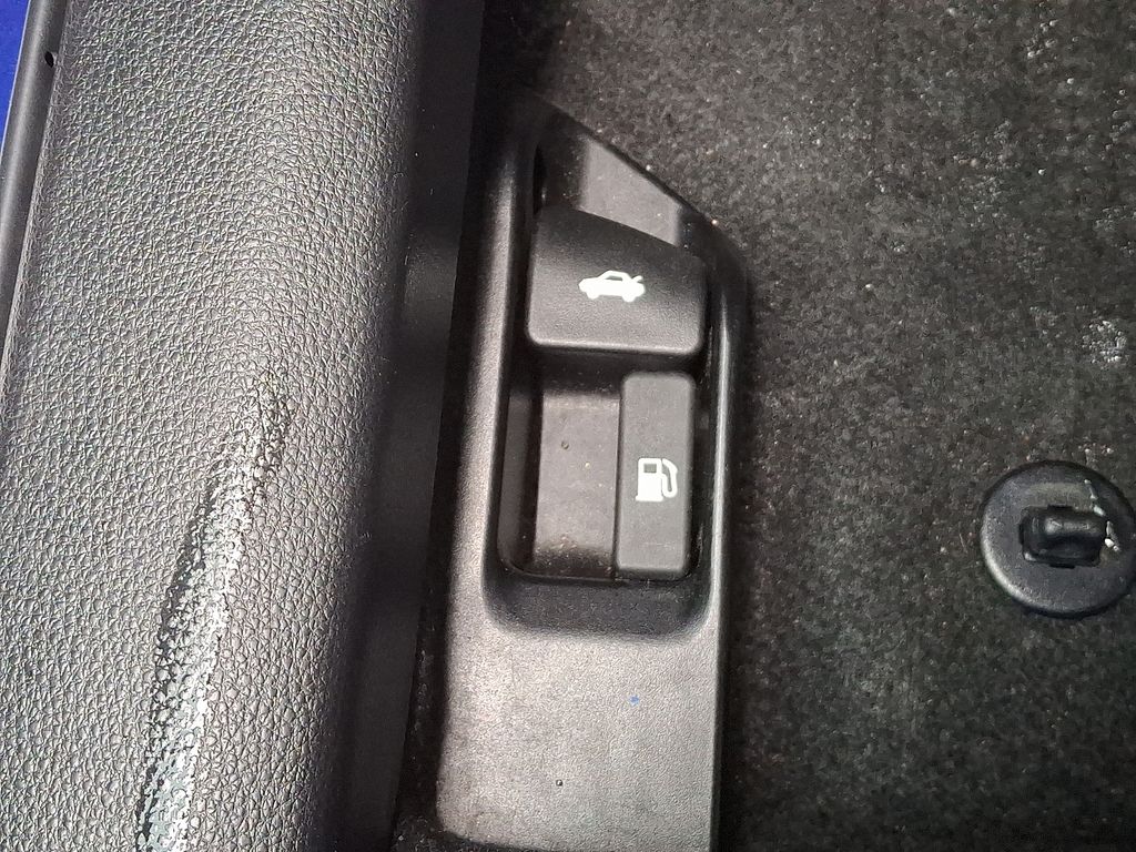 Thumbnail: 2020 Toyota Corolla - 26