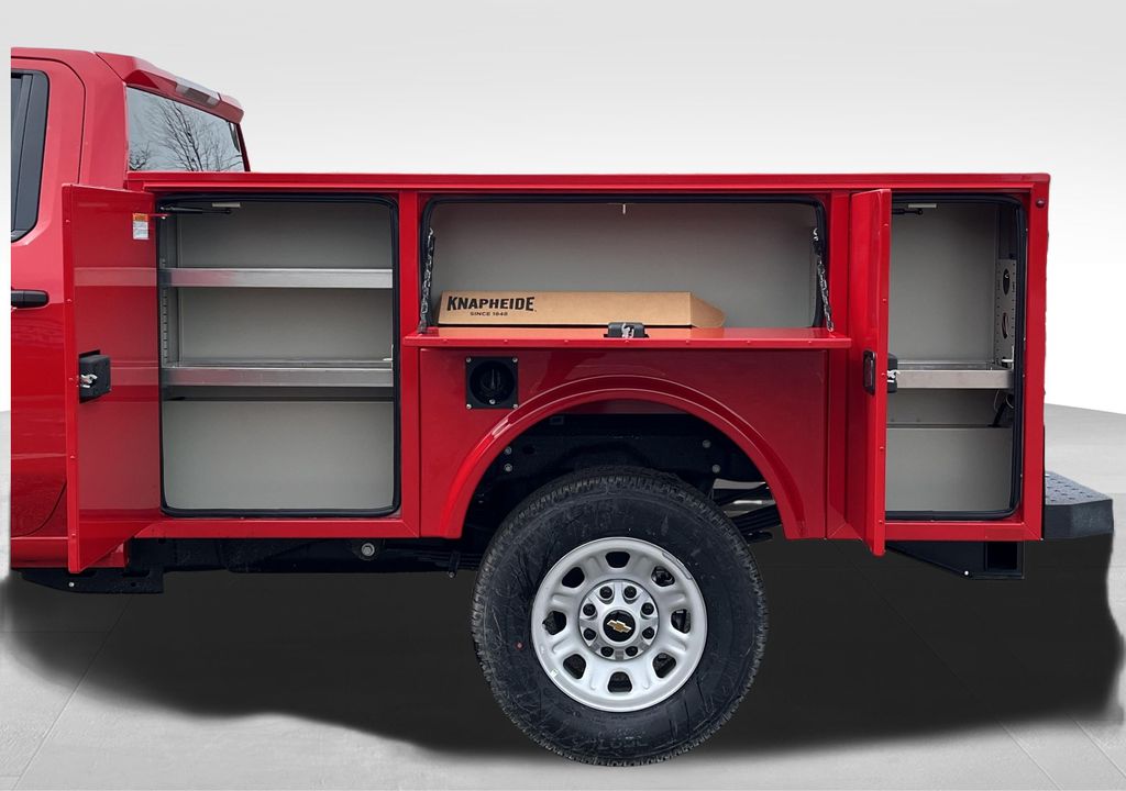 View vehicle photo 7