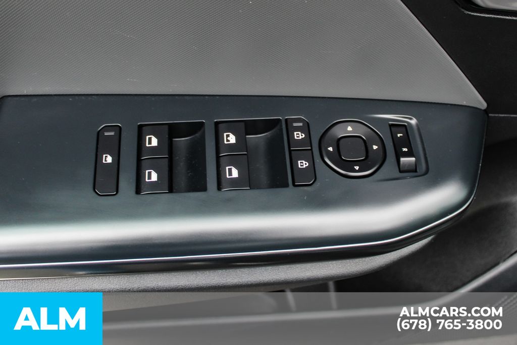 Used 2025 Gray Kia LXS image 39