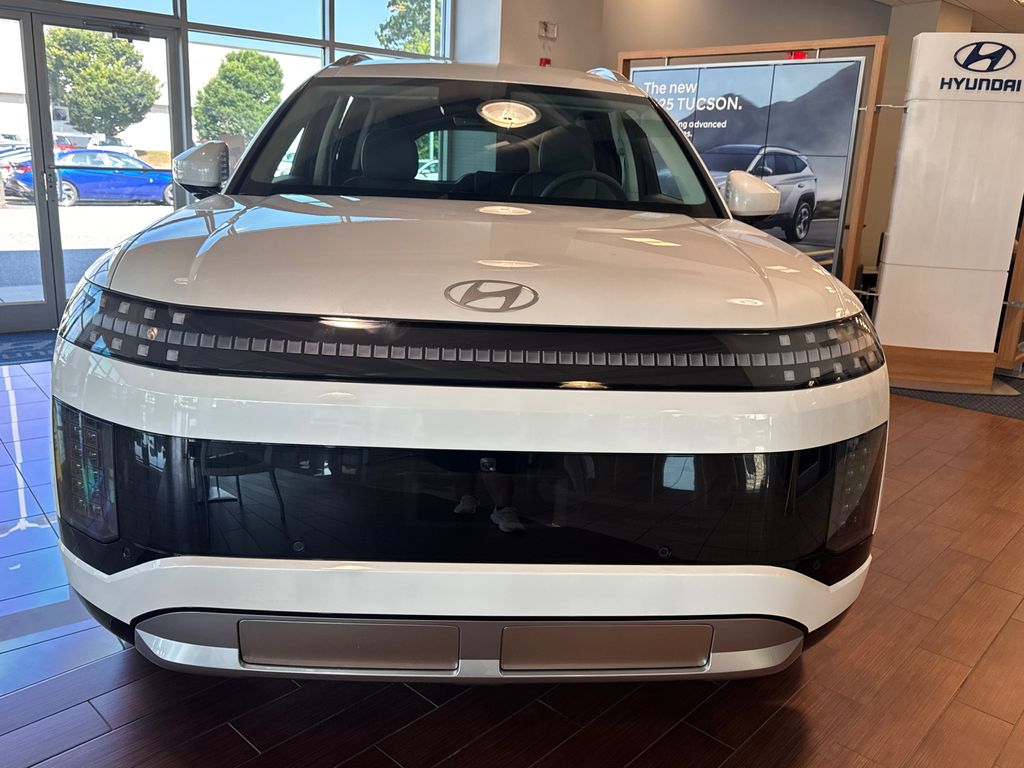 2026 Hyundai Ioniq SEL photo 4
