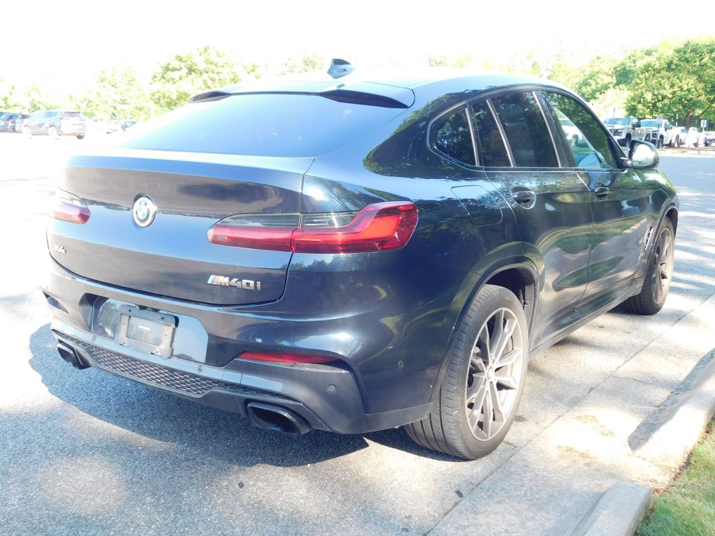 2020 BMW X4 M40i 11