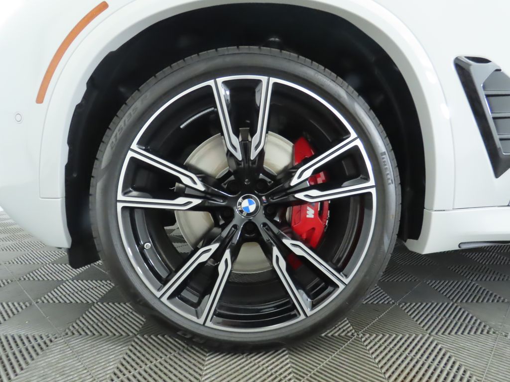 2026 BMW X5 M60i 31