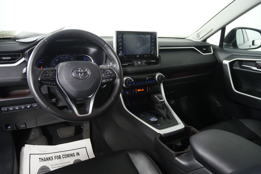 Thumbnail: 2021 Toyota RAV4 - 13