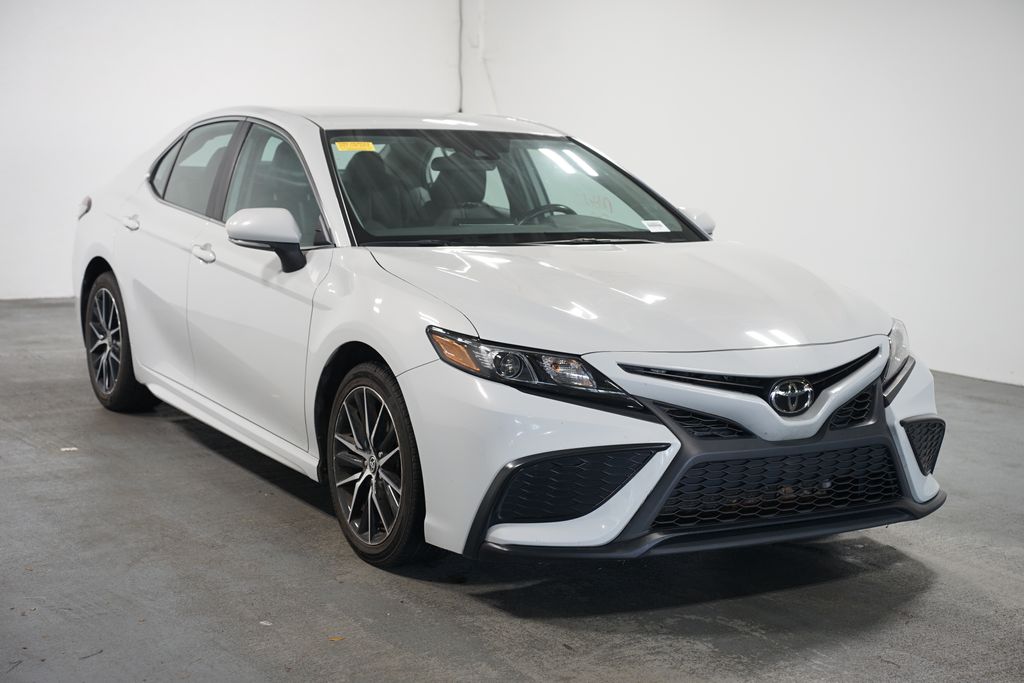 Thumbnail: 2023 Toyota Camry - 3