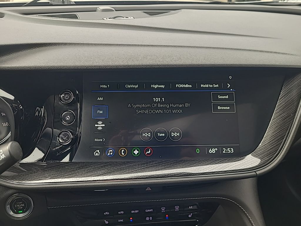 used 2023 Buick Envision car, priced at $29,981