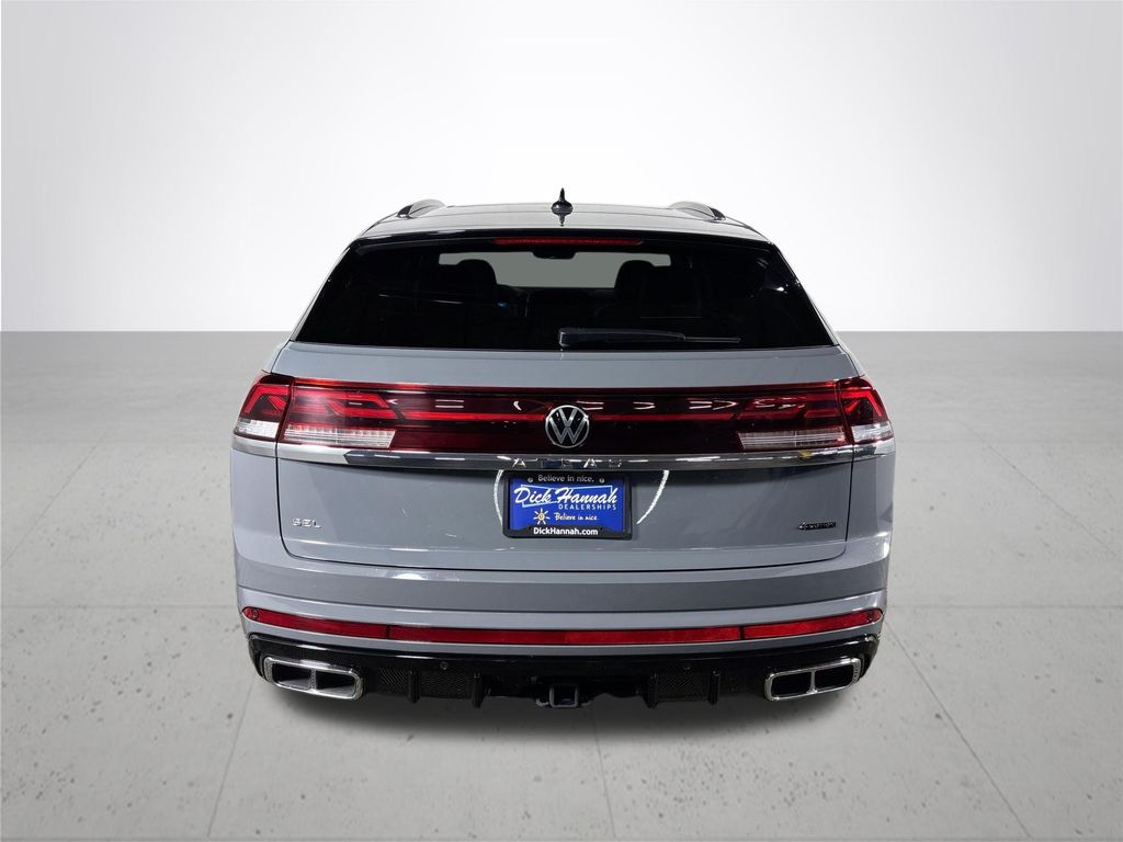 2025 Volkswagen Atlas Cross Sport 2.0T SEL Premium R-Line