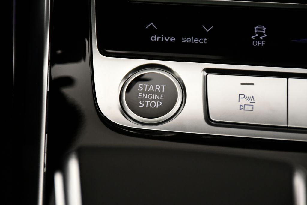 Thumbnail: 2026 Audi Q7 - 29