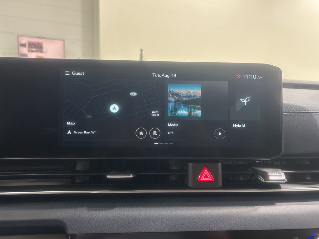 new 2026 Kia Carnival Hybrid car, priced at $43,885